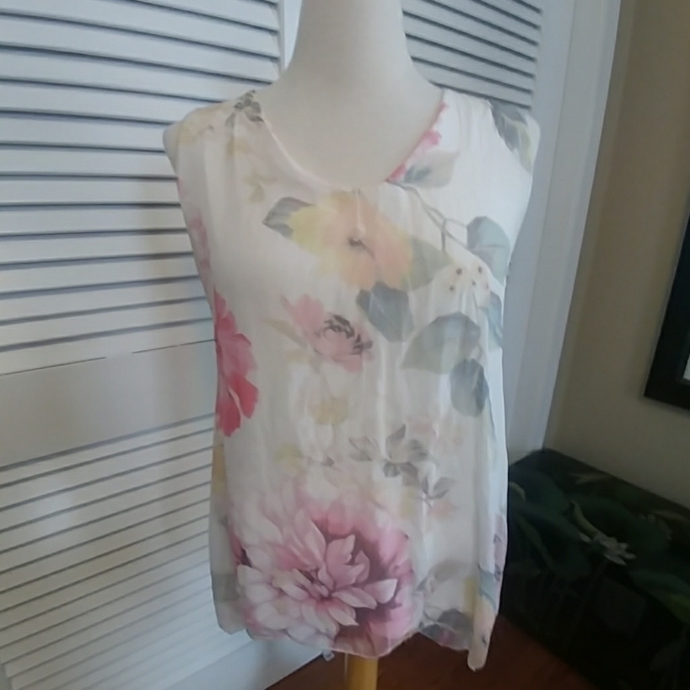 Flowy silk floral sleeveless top